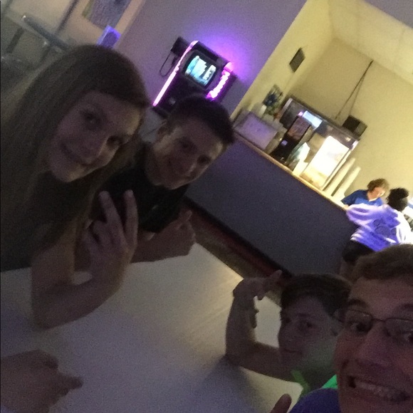 Meet your Posher, Justin - Picture 1 of 1